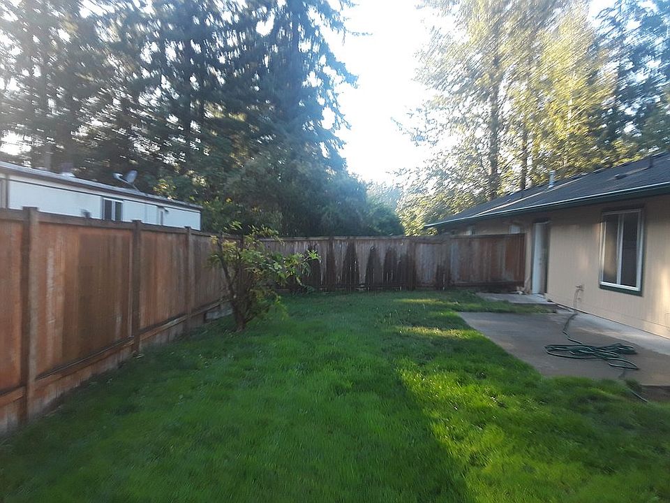 Unit B Backyard