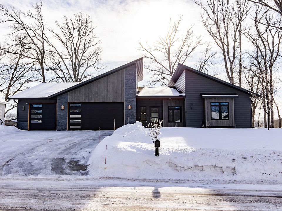1st image of 1885 Aspen Dr