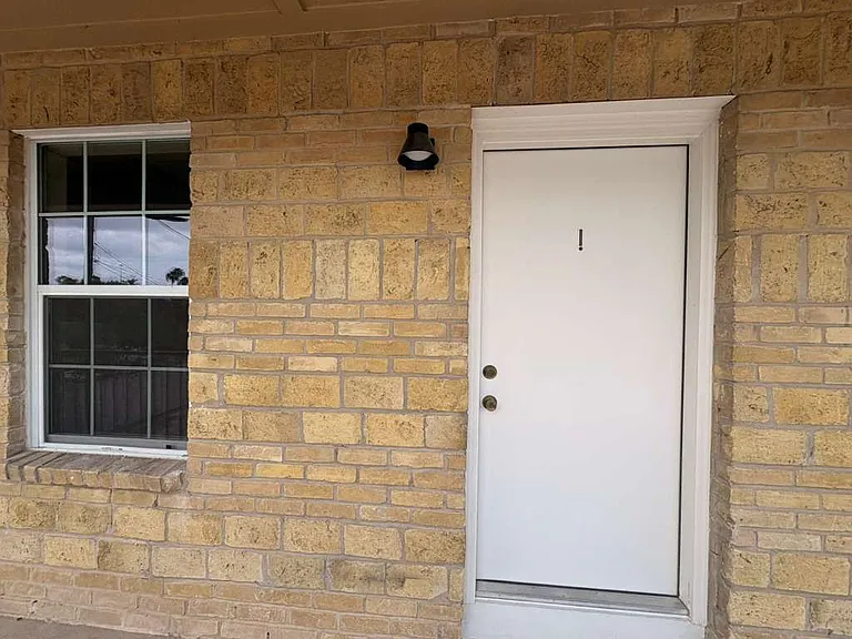 4018 San Agustin Ave #I — Photo 2
