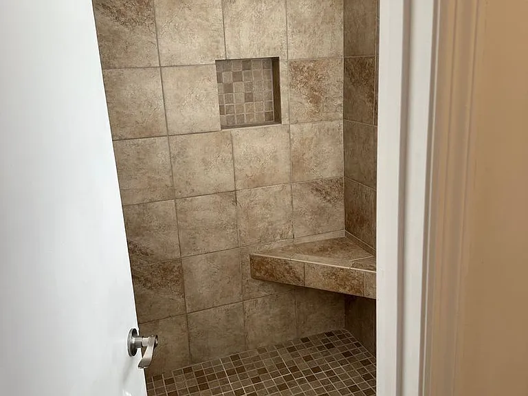 107 Savanna Woods Cir — Photo 7