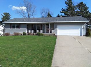 8284 Woodpark Dr SW, Byron Center, MI 49315