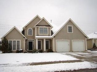 1128 SW Summit Hill Dr, Lees Summit, MO 64081