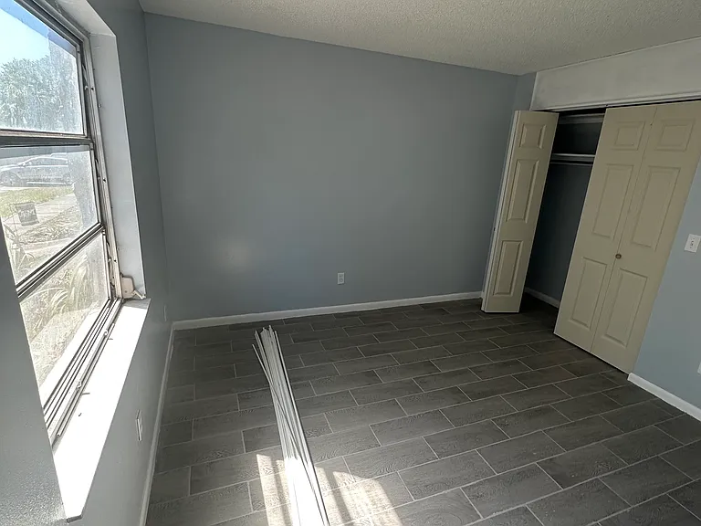 7047 Balboa Dr #7047 — Photo 11
