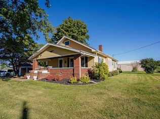 886 W McCarty Rd, Princeton, IN 47670