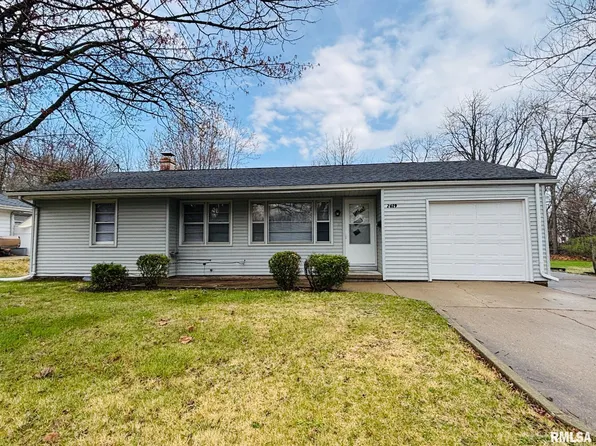 2619 W Scenic Dr, Peoria, IL 61615