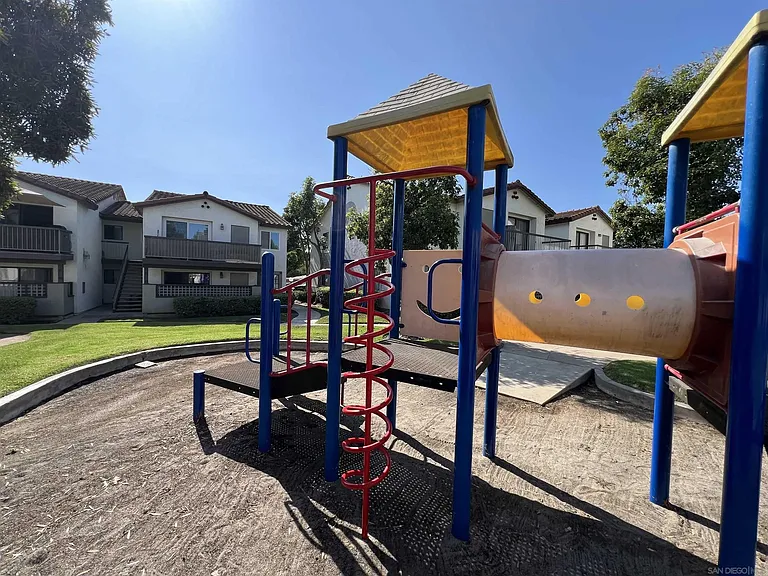 3552 Sunset Ln #22 — Photo 35