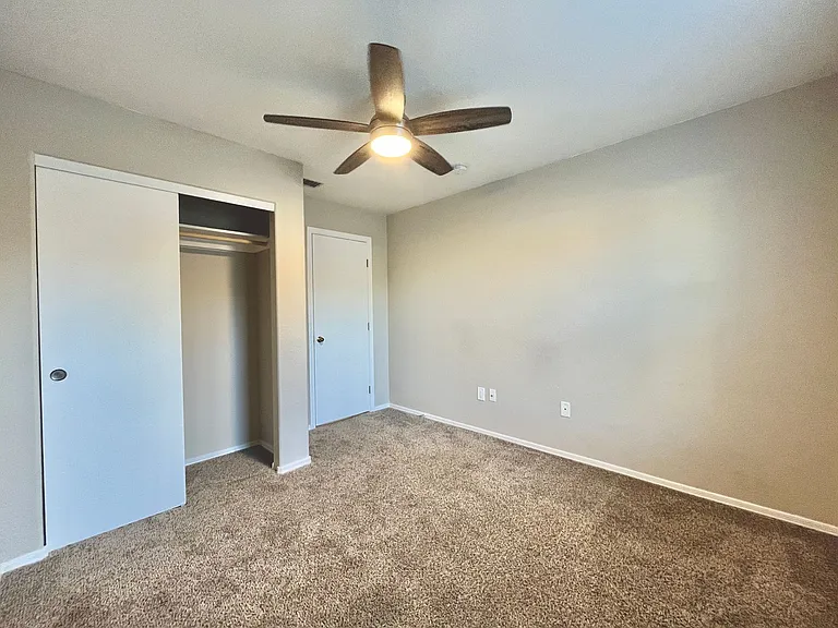 7253 W State Ave — Photo 32