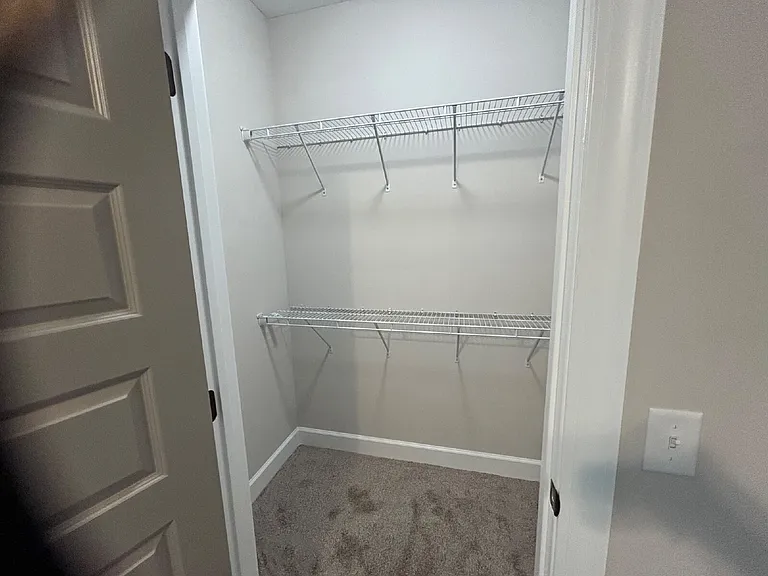 230 Cypress Rdg — Photo 9