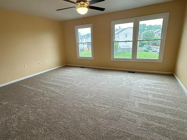 10465 Dylan Pl — Photo 16