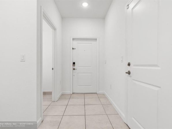 20554 NE 2nd Ct UNIT 20554, Miami, FL 33179