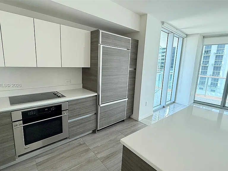 1100 S Miami Ave #1710 — Photo 4
