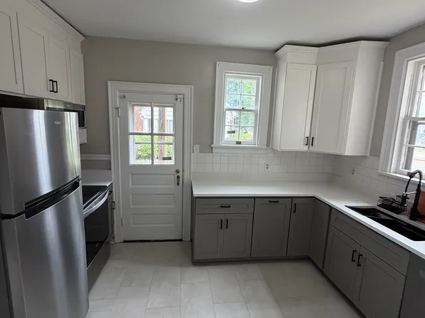 812 E Belt Blvd, Richmond, VA 23224