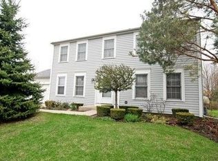 2018 Adams Ct, Gurnee, IL 60031