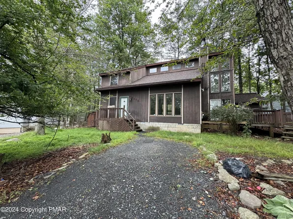 7097 Cypress Ln, Tobyhanna, PA 18466