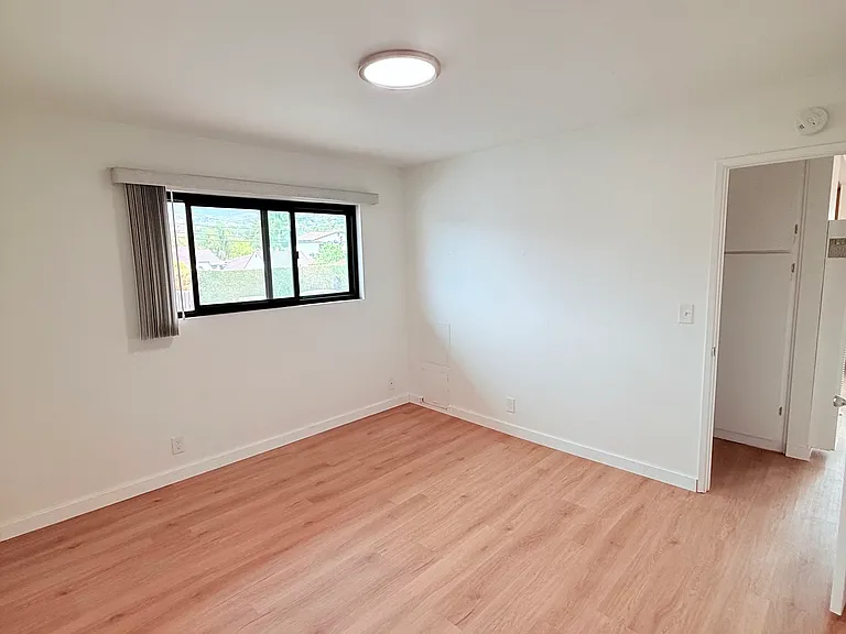 3010 State St #B — Photo 7