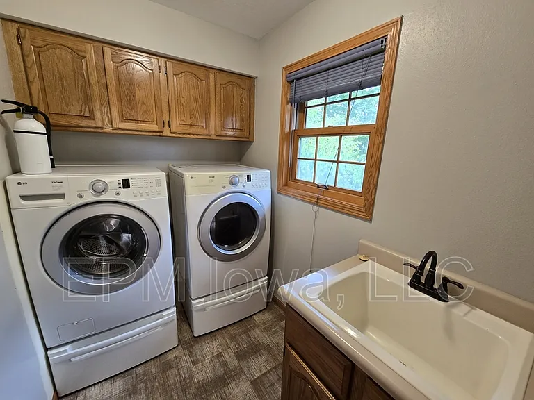 4710 Donald Dr — Photo 21