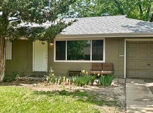 1230 S Grape St, Denver, CO 80246