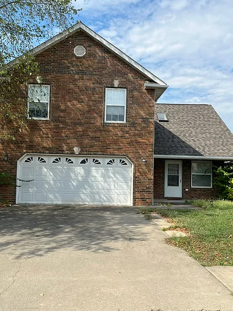 3 bed, 2.5 bath, $1,460 — Photo 3