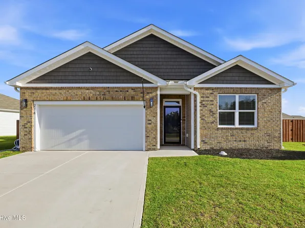 216 Tributary Circle, Wilmington, NC 28401