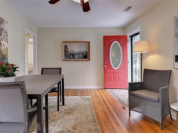 3rd image of 1604 Greenville Ave