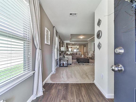 4th image of 10203 Dawson Hill Ln