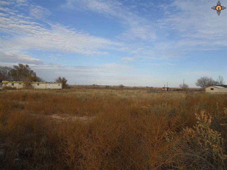 1st image of 20 Blackbird Ln