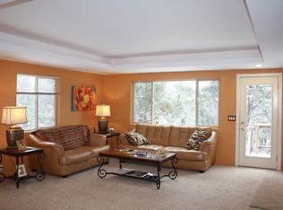 10 Gipson Rd, Edgewood, NM 87015