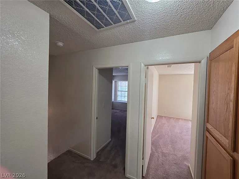 4801 Fiesta Lakes St — Photo 48