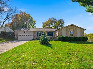 2061 Edinburg Ln, Fairfield, OH 45014