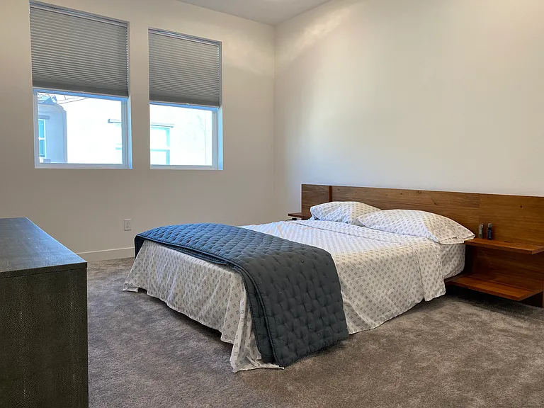 2317 W Broadway #93 — Photo 4