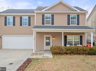 99 Nathaniel Dr, Charles Town, WV 25414