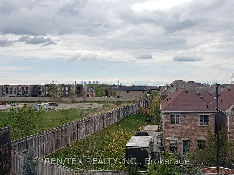 3865 Major Mackenzie Dr W #211 — Photo 10