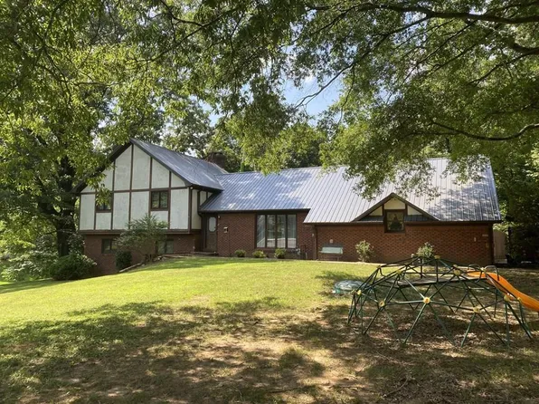 215 Tower Rd, Mc Kenzie, TN 38201