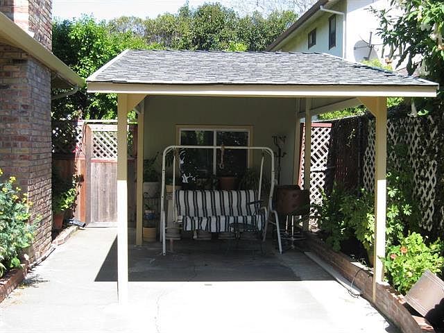2nd image of 50 Hobart Ave #50A