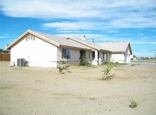 8344 Arrowhead Lake Rd, Hesperia, CA 92345