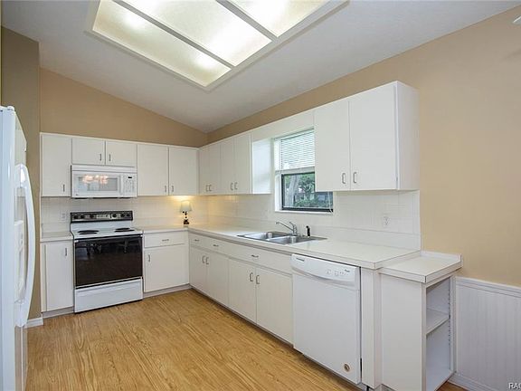 5th image of 6240 W Lexington Dr