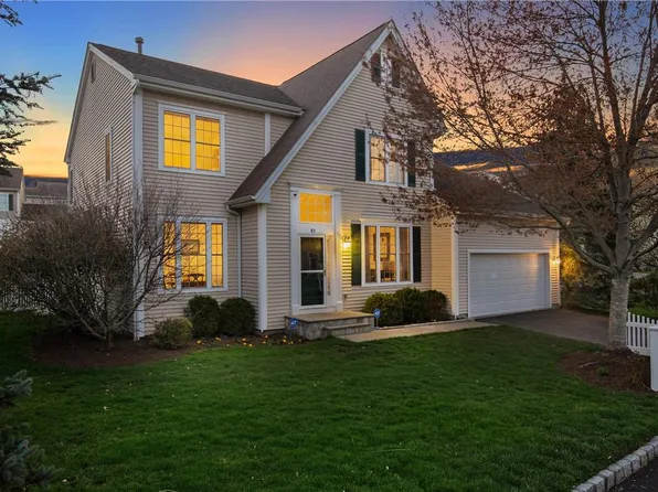 85 Legacy Circle, White Plains, NY 10603