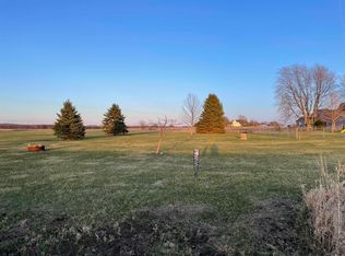 1841 Golf Course Blvd, Independence, IA 50644