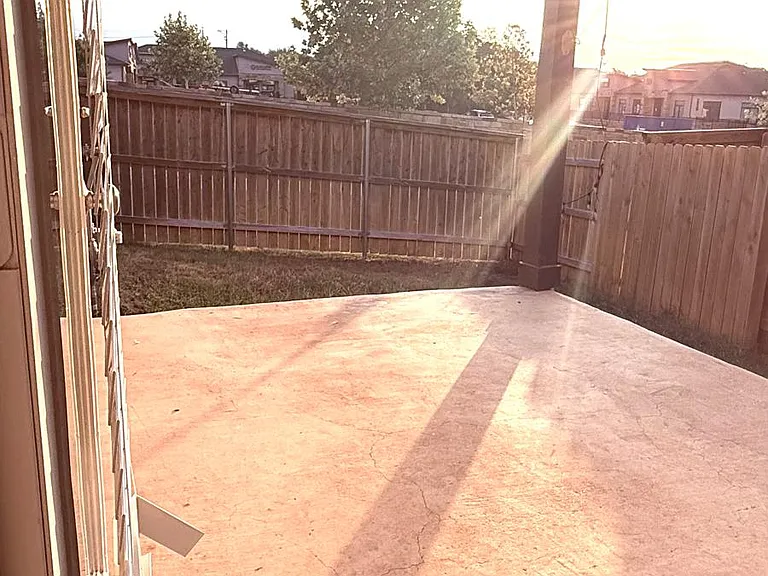832 Azul Lagoon Dr — Photo 25