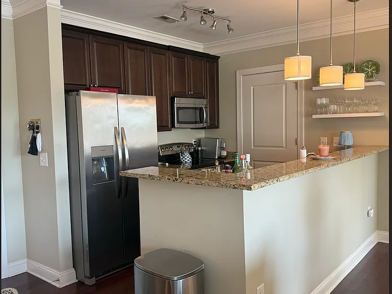 301 E Tremont Ave E #202 — Photo 6