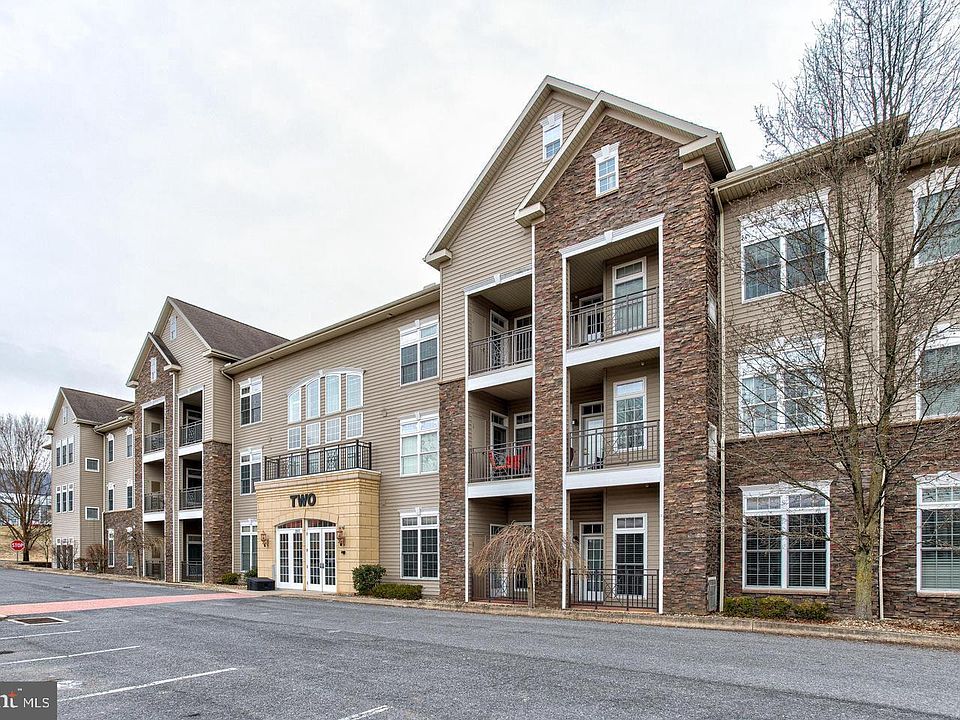 1st image of 200 Jefferson Ave Ste 218