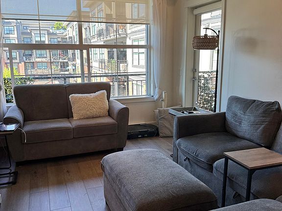 5th image of 11865 227th St #411