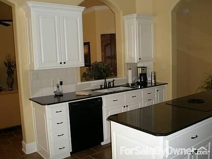 4th image of 1117 Laurelwood Dr