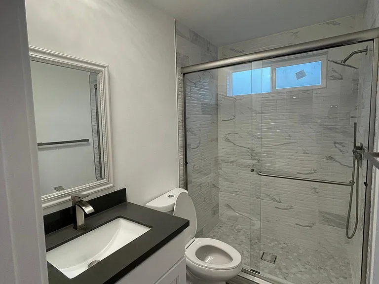 1953 Selby Ave #5 — Photo 16