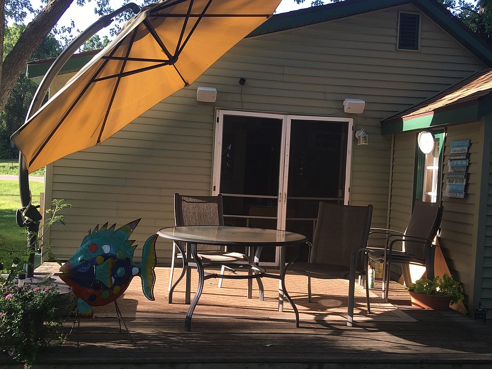 Deck with Umbrella