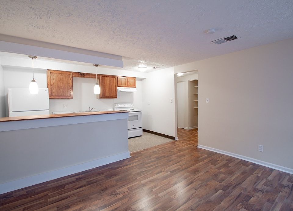 Birchwood Place Apartments 1040 Fairfield Ave Indianapolis IN Zillow