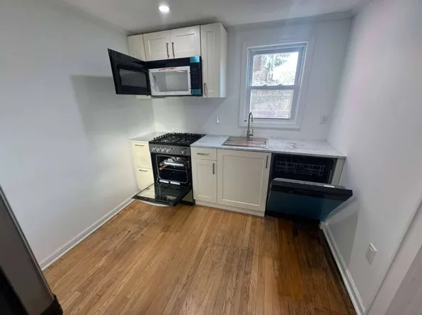 0 Weeks Ave, Oceanside, NY 11572