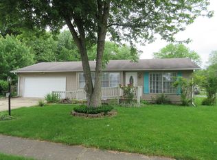 2039 Blue Ridge Dr, Terre Haute, IN 47802