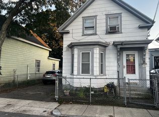 150 W 6th St, Lowell, MA 01850