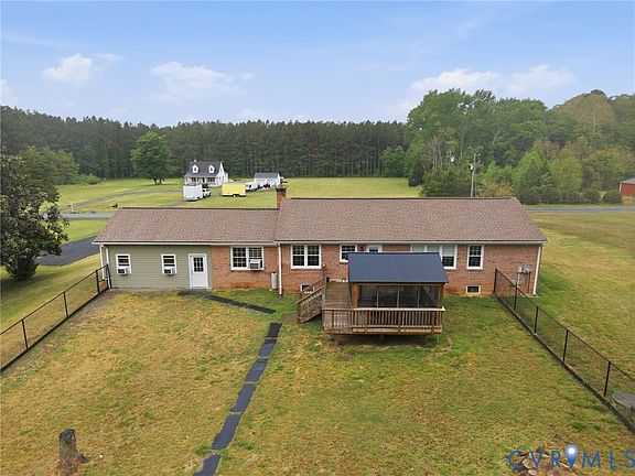 4th image of 8199 Rozell Rd